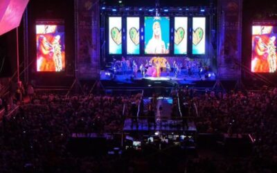 Cierra Cumbre Tajín la gran Lila Downs