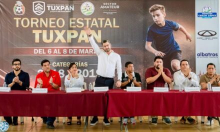 Con fiesta deportiva inicia el Torneo Estatal de Fútbol en Tuxpan