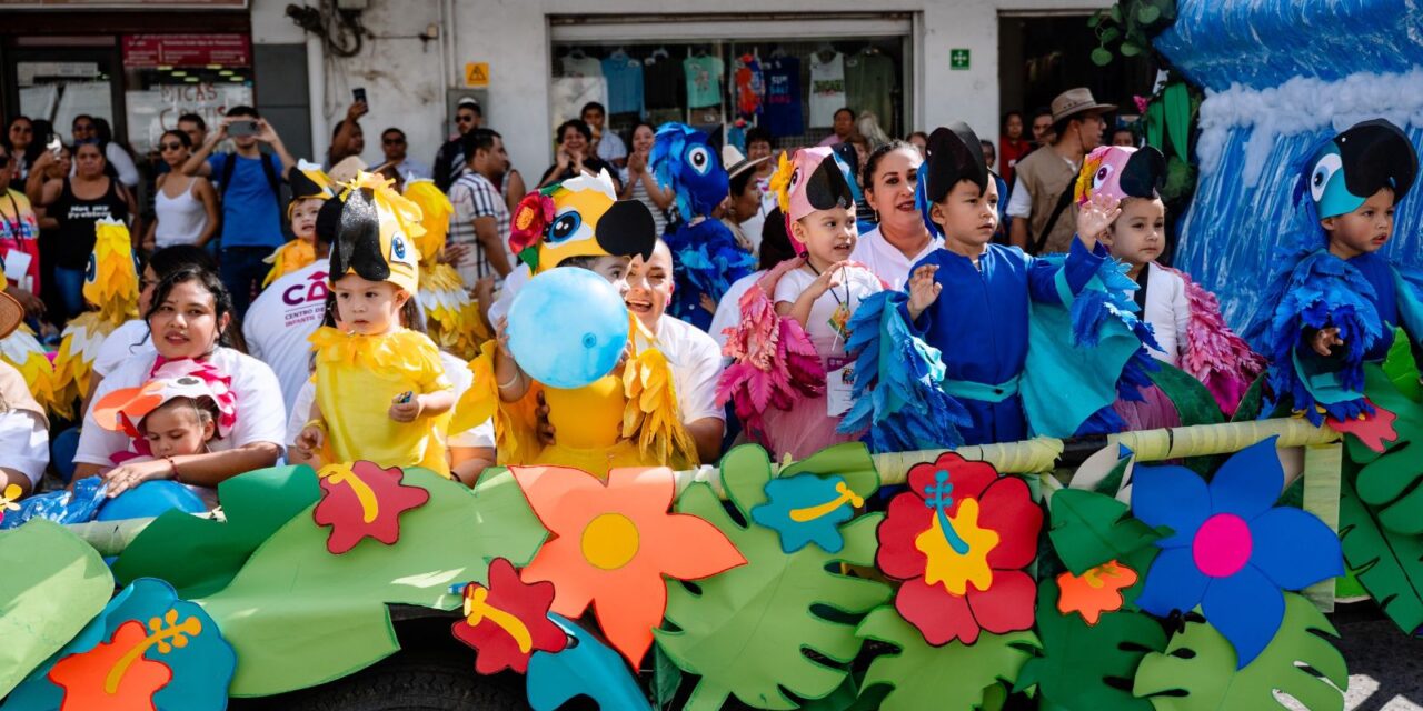 Tuxpan se llena de color y alegría con el Desfile de Primavera