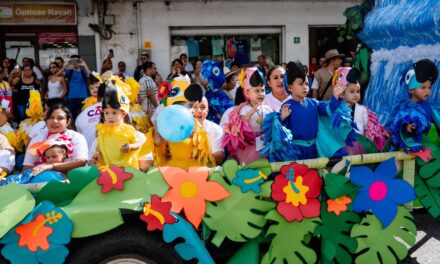 Tuxpan se llena de color y alegría con el Desfile de Primavera