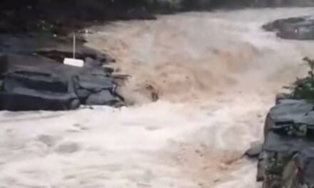 Aumenta nivel del río La Laja en Tancoco tras lluvias en la Sierra de Otontepec