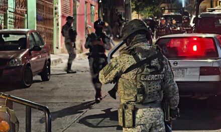 OPERATIVO DE ALTO IMPACTO: CATEO SORPRESA SIEMBRA TERROR EN SAN JUAN, PAPANTLA