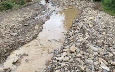 Comunidades denuncian abandono de caminos tras desalojo en la Tuxpan–Tampico