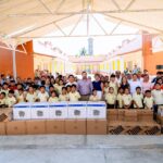 Gobierno Municipal, CFEnergía y TC Energía fortalecen a la Barra Norte con entrega de lámparas solares y equipo de cómputo