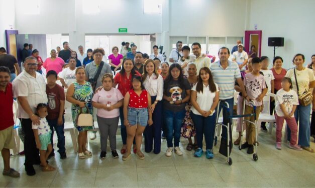 Tuxpan fortalece la inclusión con entrega de credenciales de discapacidad