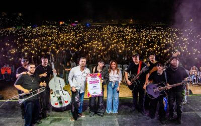 ¡Nuevo récord! Tuxpan reúne a 50 mil personas con Xavi culminando los paseos del Carnaval Tuxpan 2026