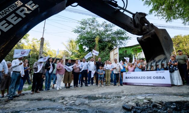 Tuxpan: Arranca pavimentación de la calle Los Pinos; beneficiará a 2 mil personas