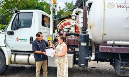Cerro Azul: Formalizan donación de camión Vactor para el patrimonio municipal
