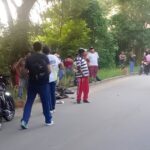Imprudencia al volante en Tepetzintla: Menor invade carril y choca contra taxi