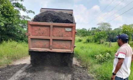 Rehabilitan la Brecha de las Huastecas que conecta Monte Grande con comunidades vecinas en Naranjos