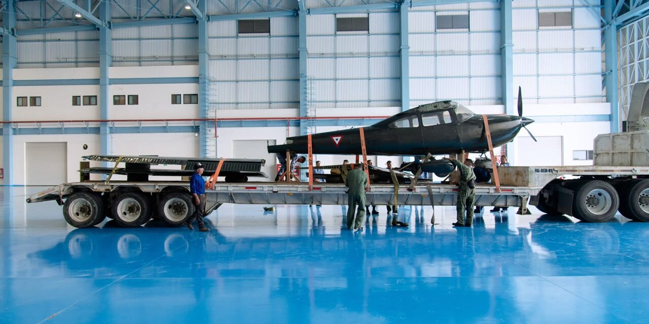 FUERZA AÉREA MEXICANA DONA A TUXPAN AERONAVE PARA HONRAR A FAUSTO VEGA SANTANDER