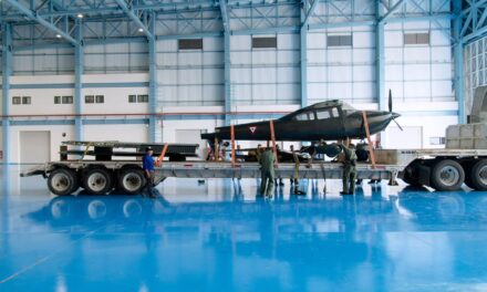 FUERZA AÉREA MEXICANA DONA A TUXPAN AERONAVE PARA HONRAR A FAUSTO VEGA SANTANDER