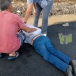 Atropellan a don Emilio; motociclista lo dejó tirado y huyó