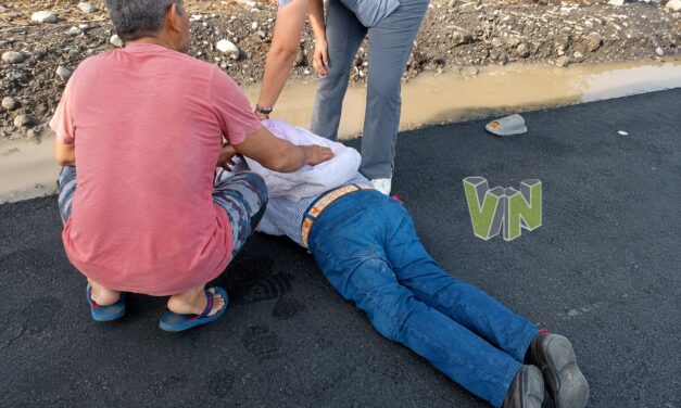 Atropellan a don Emilio; motociclista lo dejó tirado y huyó