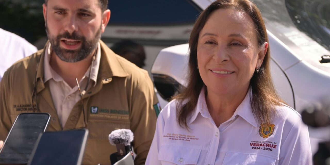 Anuncian nuevos hospitales para Tuxpan y Pánuco; revisarán abasto y condiciones de los actuales
