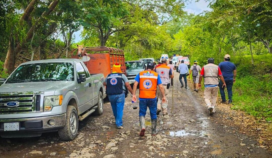 Localizan con vida a adulto mayor tras operativo de búsqueda en Cerro Azul