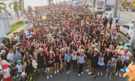 Más de 2 mil personas hacen historia en la primera edición del Vaque Run Tuxpan 2026