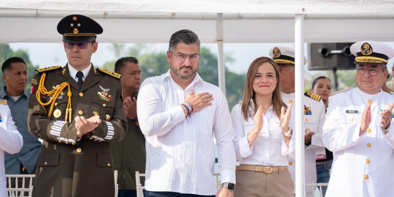 Tuxpan conmemora el 216 Aniversario de la Independencia de México con desfile cívico-militar