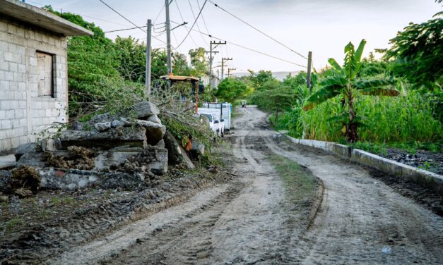 Tuxpan: Inicia transformación de la calle General Francisco Silva, en Alto Lucero