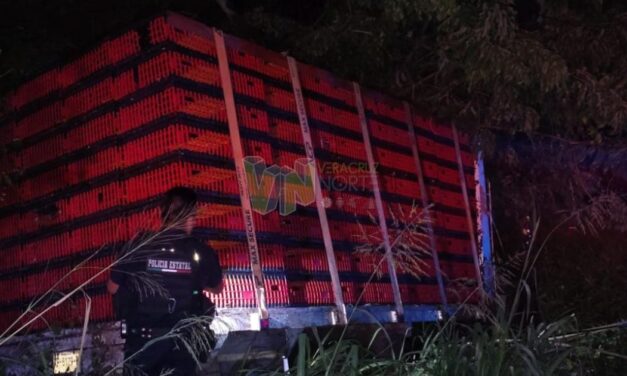 Álamo: Localizan camión abandonado tras presunto ataque armado en la Tuxpan-Tampico