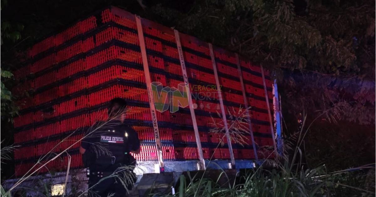 Álamo: Localizan camión abandonado tras presunto ataque armado en la Tuxpan-Tampico