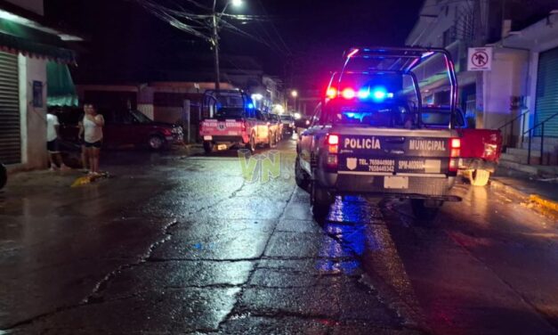 Matan a un hombre dentro de su vivienda en Álamo; agresores habrían derribado la puerta con un marro